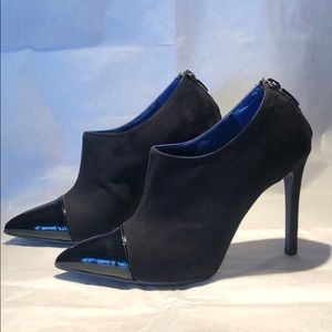 Italian, Black leather high hills ankle boots